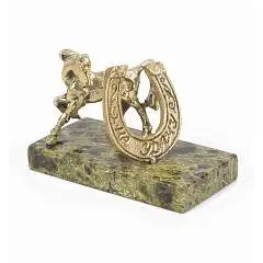 Статуэтка Лошадка с подковой на удачу змеевик камень, фото №1