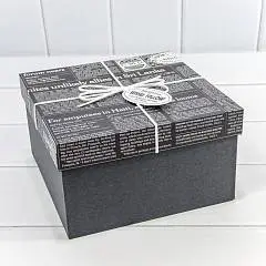 Коробка подарочная "Газета" Чёрн 19*19*10,8 см 3-2, фото №1