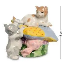 Статуетка Котята на подушке фарфор CMS-15/96, фото №1