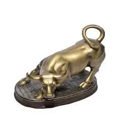 Фигура декоративная Бык с Уолл Стрит средний (золото), фото №1