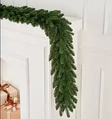 Гирлянда рождественская Европейская 270*32см ПВХ+литая, фото №1